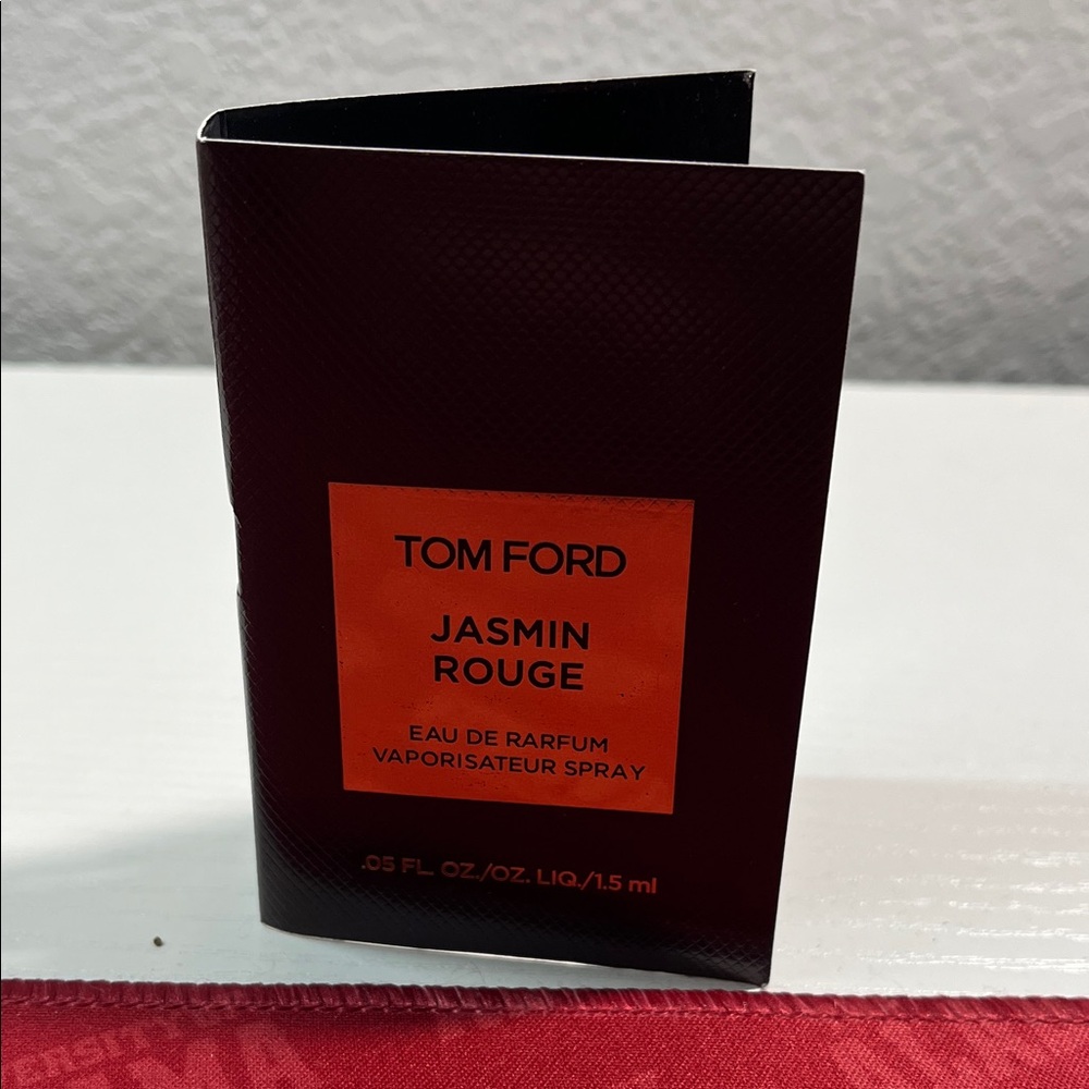 Tom Ford Jasmin Rouge Sample Card - Red & Deep Burgundy
